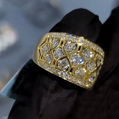 Huitan Gorgeous Full Ring with Cubic Zircons