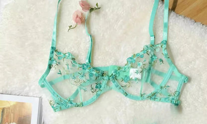 YUQI Women's French Floral Embroidered Lingerie Set