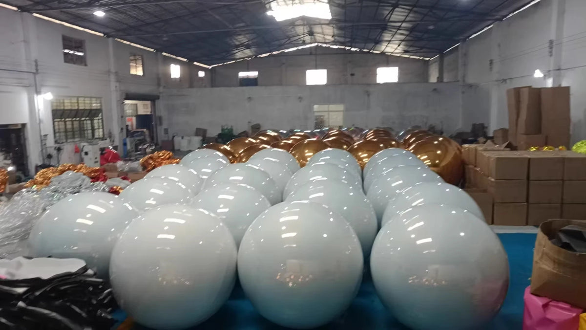 Giant Mirrored Inflatable Sealed Balloons & Event Spheres