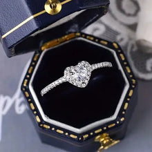 Huitan Heart-shaped Cluster Ring 925 Sterling Silver Sparkling Cubic Zirconia