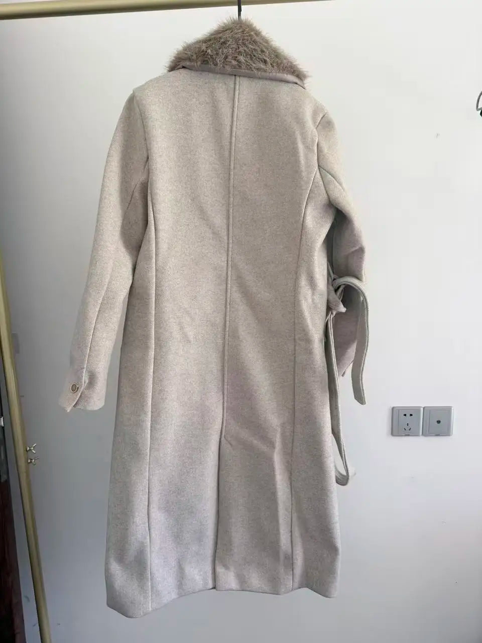 Women's Elegant Long Wool Blend Coat