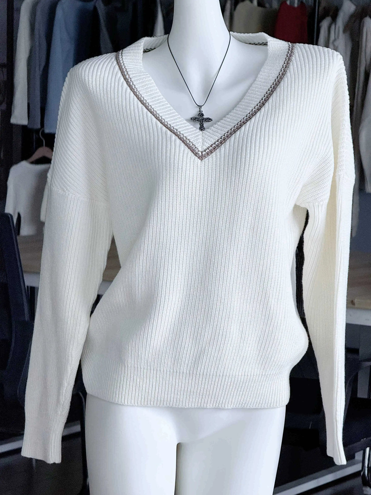 Sylus Cosplay V-Neck Sweater – Love and Deepspace Costume