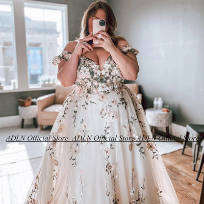 Plus Size Floral V-Neck A-Line Wedding Dress with Court Train