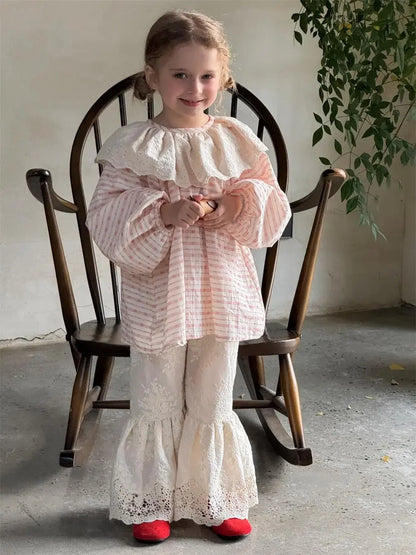 Girl's Fashionable Sweet and Gentle Lace Flared Trousers