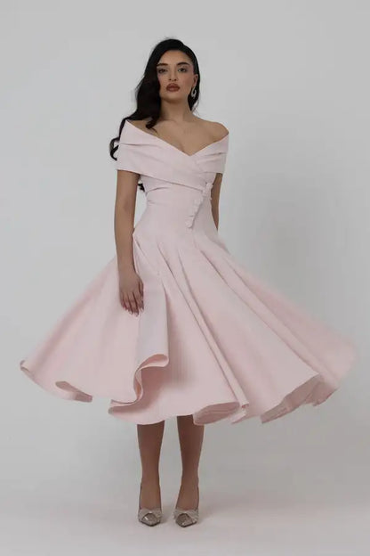 UOSU Exquisite Strapless Satin Prom Dress - Floral Applique & Pleated Ankle-Length Evening Gown