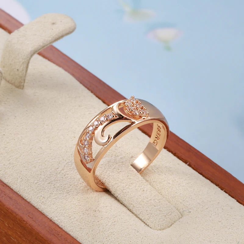 585 Rose Gold With Natural Zirconia Ring