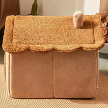 Warm indoor Pet House