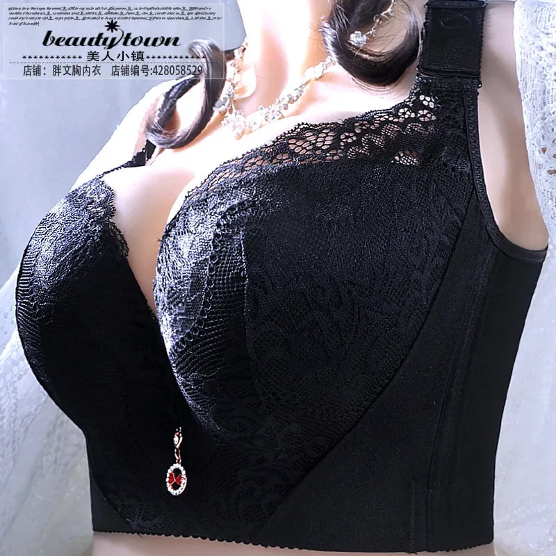 Plus Size Push Up Lace Bra - Full Coverage Underwire Lingerie with Wide Side Wings