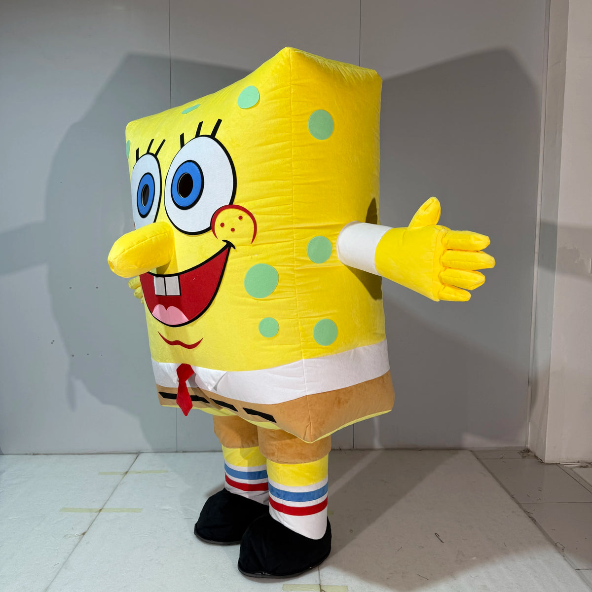 Inflatable SpongeBob SquarePants Mascot Costume - Adult Party & Event Outfit