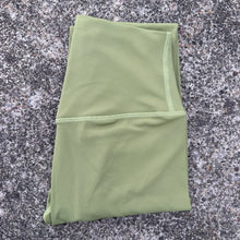 Solid Color High Waist Leggings with Pocket