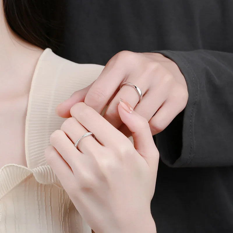 Gorgeous Couples Ring Set with Moissanite Cluster