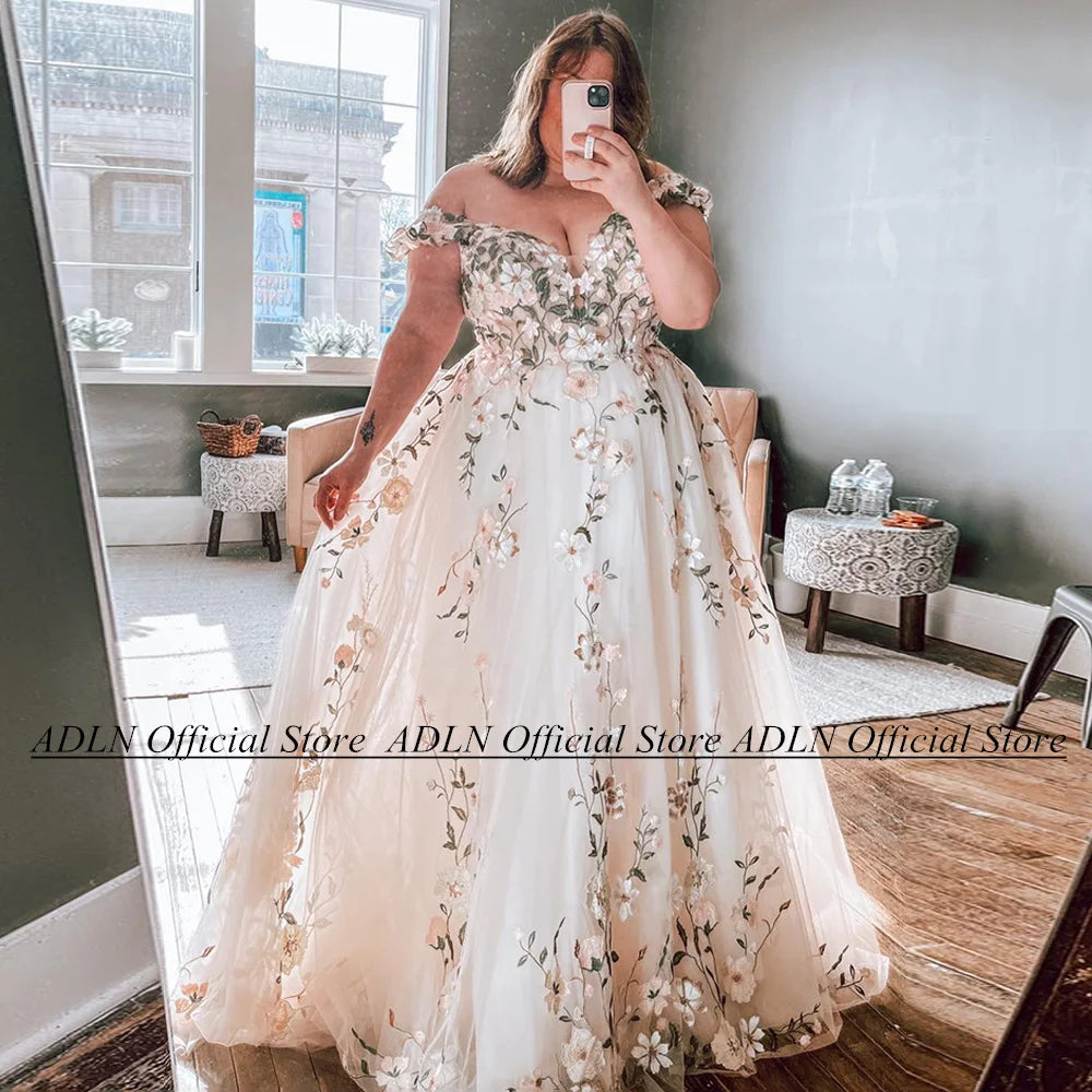 Plus Size Floral V-Neck A-Line Wedding Dress with Court Train