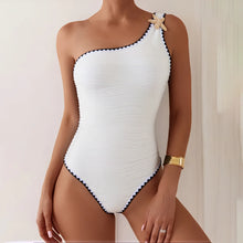 2-Piece Strapless Swimsuit