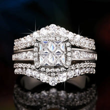 Huitan Iced Out Sparking Cubic Zirconia Ring