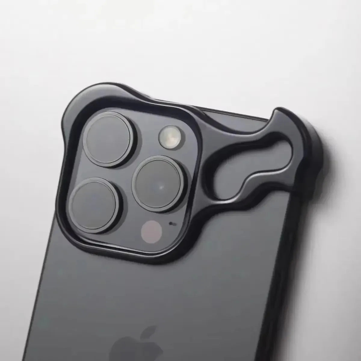 Luxury Metal Bumper Phone Case with Camera Lens Protection for iPhone