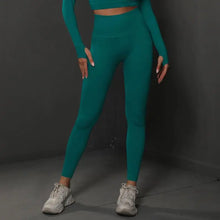 EVOLVE Scrunch Seamless Leggings